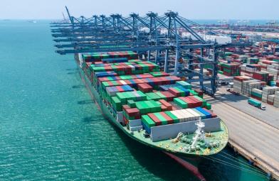 在这样一个时代背景下，天津国际海运未来应该如何发展呢？