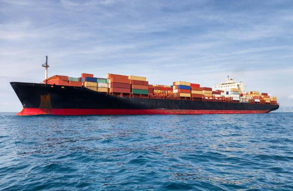 美国的海运业务发展迅速，成为连接世界的重要动脉