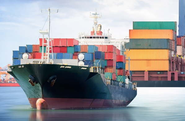 国际货代公司是商品运输的中介，更是连接世界各地商业活动的桥梁