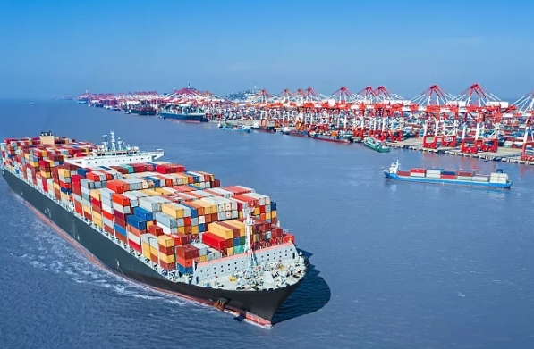 上海货代公司不断提升服务质量，为全球贸易的繁荣贡献更多的力量