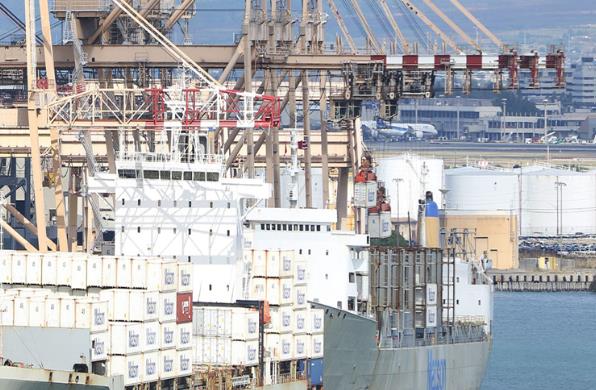 随着全球贸易的不断发展，天津海运整柜货代将面临更多的机遇和挑战