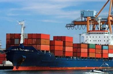 国际海运中转集装箱码头如何操作